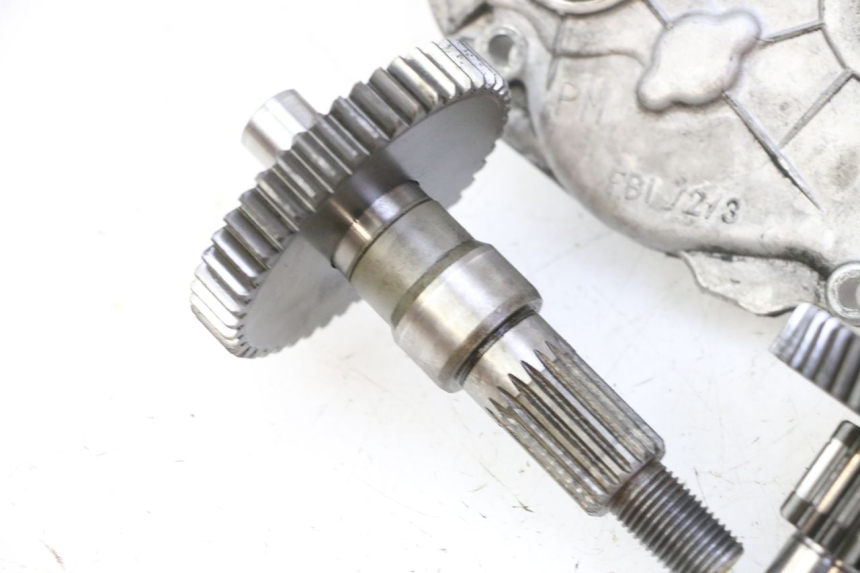 photo de RUEDA TRASERA ENGRANAJES PEUGEOT ELYSTAR 50 (2002 - 2014) - Otra vista del artículo