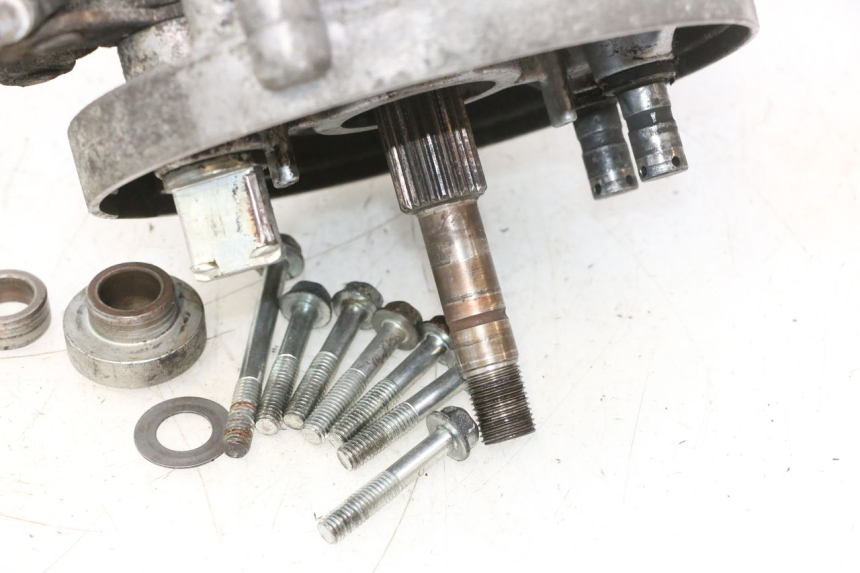 photo de RUEDA TRASERA ENGRANAJES HONDA FES PANTHEON 2T 125 (1998 - 2002) - Estado de la superficie y material