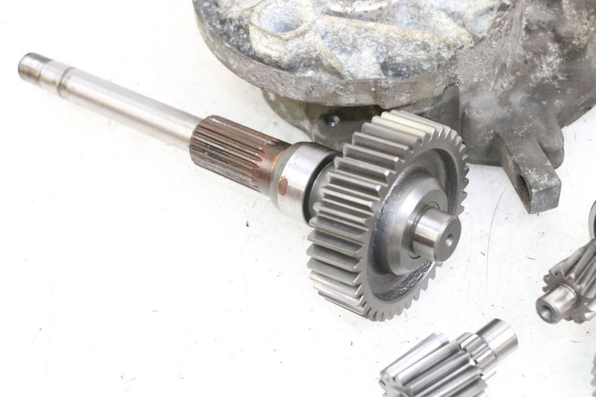 photo de TRANSMISIÓN DE LA RUEDA HONDA FES S-WING SWING ABS 125 (2007 - 2015) - Vista general del producto