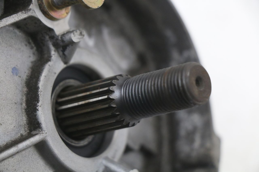 photo de RUEDA TRASERA ENGRANAJES SYM FIDDLE 3 III 50 (2014 - 2020) - Estado de la superficie y material