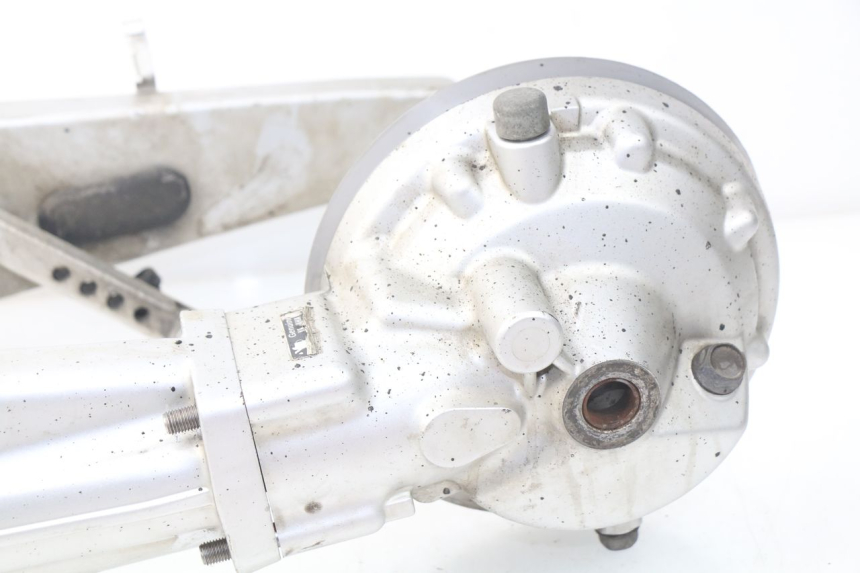 photo de RUEDA TRASERA ENGRANAJES YAMAHA FJR ABS 1300 (2006 - 2012) - Características distintivas