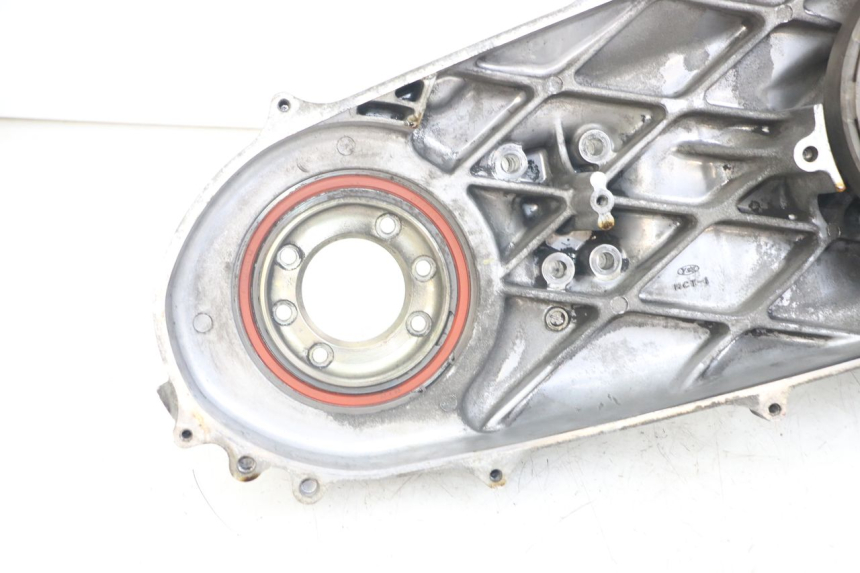 photo de TRANSMISIÓN DE LA RUEDA HONDA FJS SILVERWING SILVER WING 600 (2001 - 2010) - Primer plano técnico