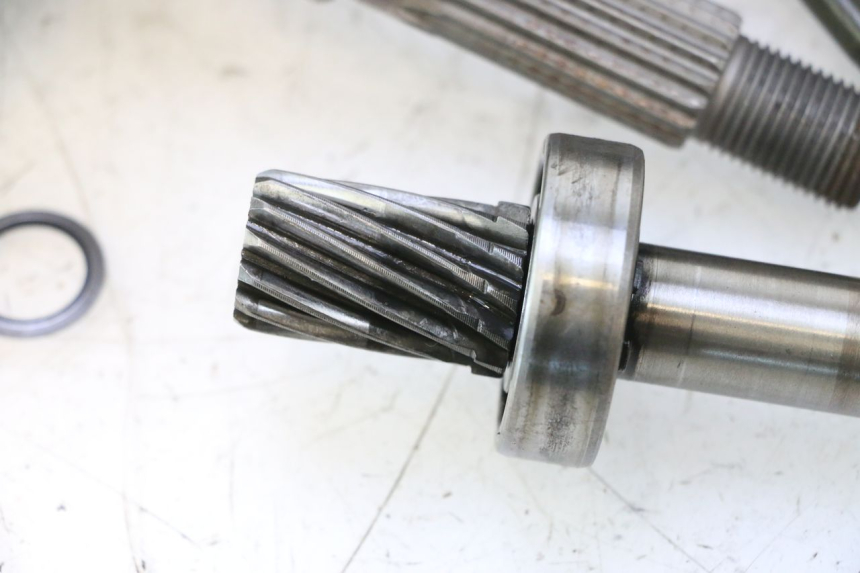 photo de RUEDA TRASERA ENGRANAJES NECO GPX LC 2T 50 (2014 - 2018) - Detalles de los puntos de fijación