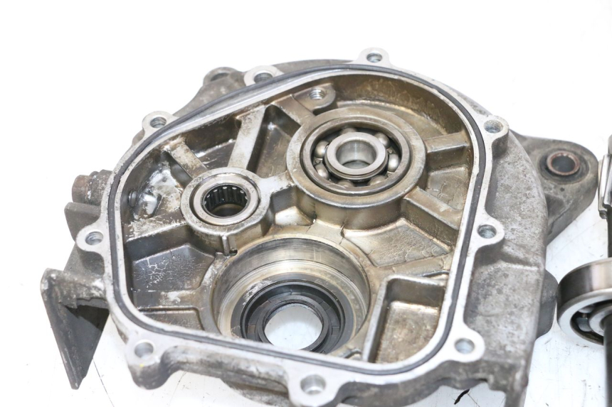 photo de RUEDA TRASERA ENGRANAJES DAELIM HISTORY 125 (2001 - 2002) - Foto de producto adicional