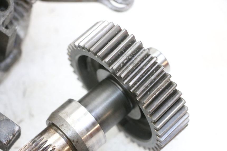 photo de RUEDA TRASERA ENGRANAJES HONDA PES PS I 125 (2006 - 2012) - Enfoque en la estructura