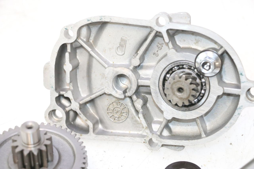 photo de RUEDA TRASERA ENGRANAJES KEEWAY HURRICANE 50 (2006 - 2019) - Características distintivas