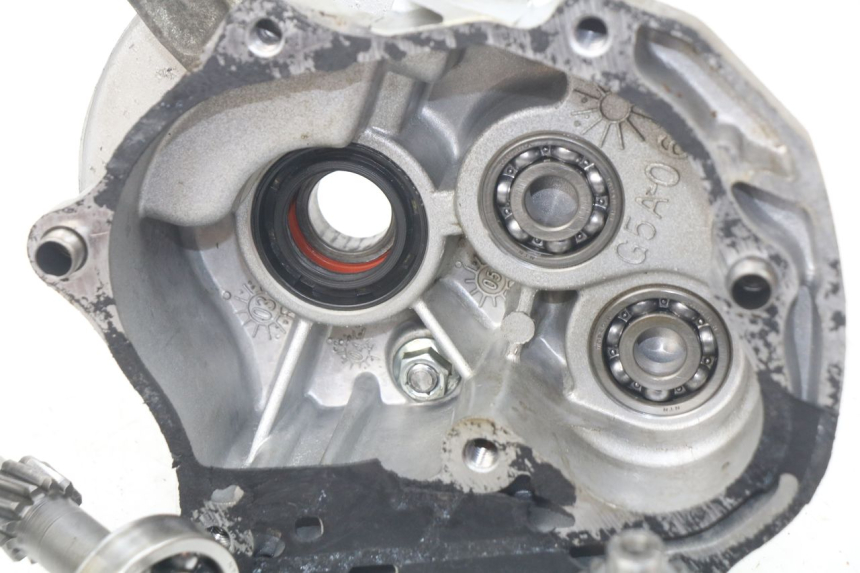 photo de TRANSMISIÓN DE LA RUEDA SYM JET EURO X 2T 50 (2003 - 2007) - Detalles de los puntos de fijación