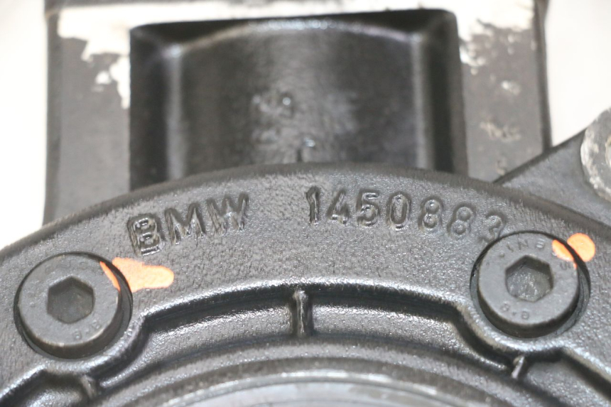 photo de RUEDA TRASERA ENGRANAJES BMW K 75 RT 750 (1989 - 1997) - Primer plano técnico