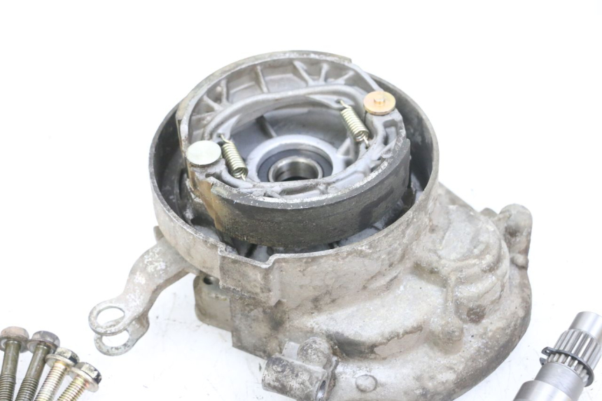 photo de TRANSMISIÓN DE LA RUEDA PEUGEOT KISBEE 4T 50 (2010 - 2017) - Características distintivas