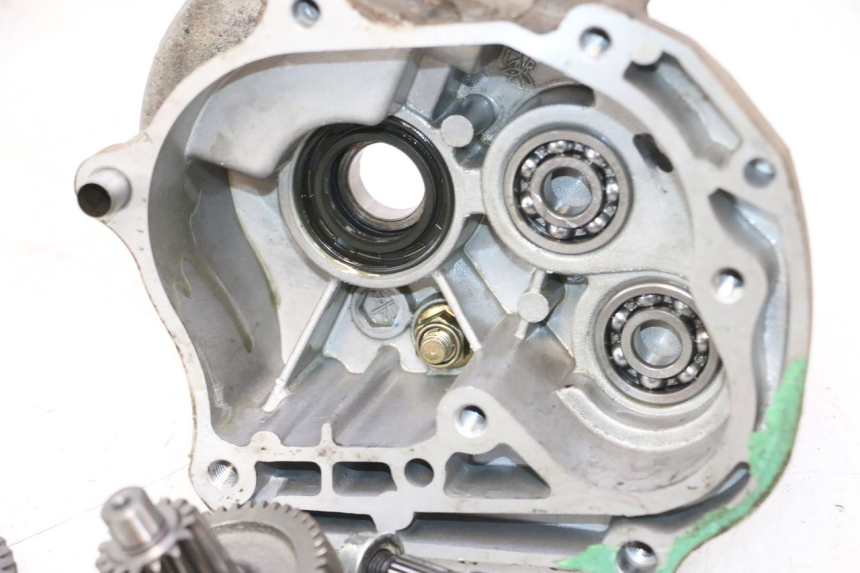 photo de TRANSMISIÓN DE LA RUEDA PEUGEOT KISBEE 4T 50 (2010 - 2017) - Inspección visual detallada