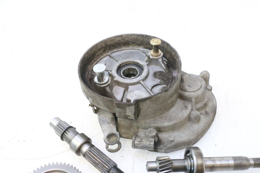 photo de TRANSMISIÓN DE LA RUEDA PEUGEOT KISBEE 4T 50 (2018 - 2022) - Inspección visual detallada