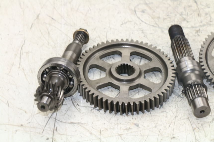 photo de RUEDA TRASERA ENGRANAJES KYMCO AGILITY CITY 2T 50 (2008 - 2016) - Detalle de la pieza