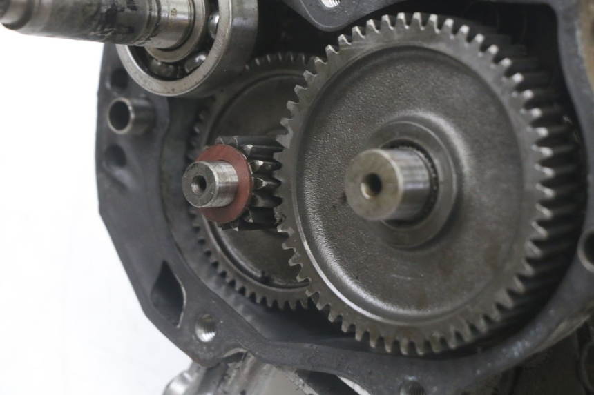 photo de TRANSMISIÓN DE LA RUEDA KYMCO DINK 4T 50 (2007 - 2018) - Otra perspectiva