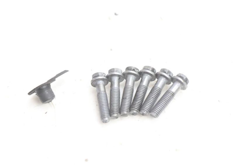 photo de RUEDA TRASERA ENGRANAJES PEUGEOT LUDIX BLASTER 50 (2006 - 2014) - Marcados y referencias originales
