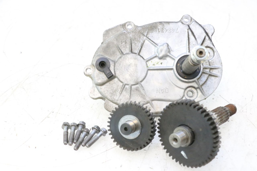 photo de RUEDA TRASERA ENGRANAJES PEUGEOT LUDIX ONE 50 (2004 - 2013) - Otra vista del artículo