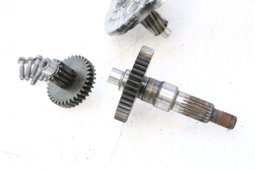 photo de RUEDA TRASERA ENGRANAJES PEUGEOT LUDIX ONE 50 (2004 - 2013) - Recambio usado revisado