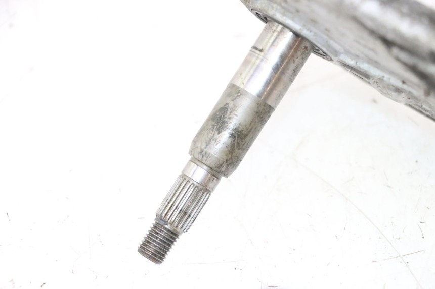 photo de RUEDA TRASERA ENGRANAJES PEUGEOT LUDIX ONE 50 (2004 - 2013) - Zoom sobre los componentes