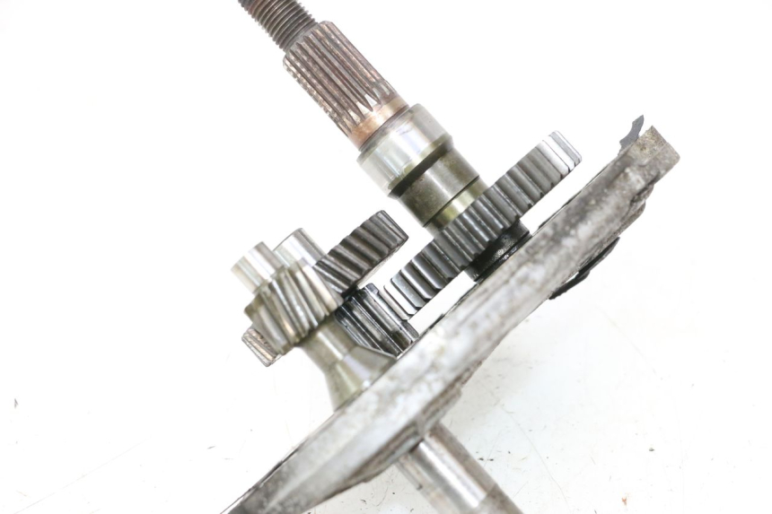 photo de RUEDA TRASERA ENGRANAJES PEUGEOT LUDIX ONE 50 (2004 - 2013) - Estado de la superficie y material