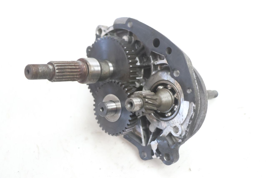 photo de RUEDA TRASERA ENGRANAJES PEUGEOT LUDIX ONE 50 (2004 - 2006) - Primer plano técnico