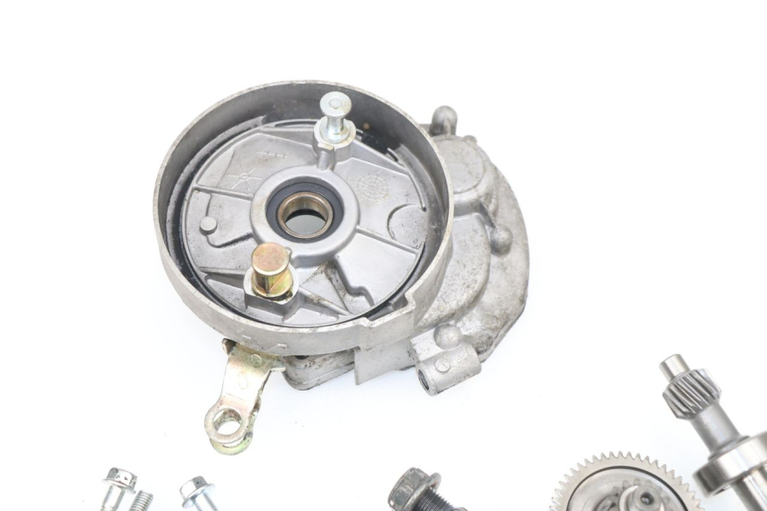 photo de RUEDA TRASERA ENGRANAJES SAMPO LY50QT-21 50 (2009 - 2014) - Estado de la superficie y material