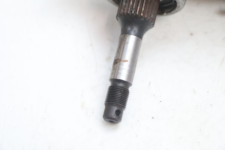 photo de RUEDA TRASERA ENGRANAJES PIAGGIO MP3 LT 300 (2010 - 2016) - Primer plano técnico