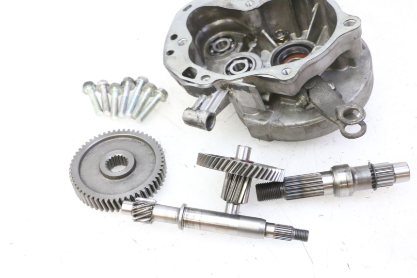 photo de RUEDA TRASERA ENGRANAJES KYMCO LIKE 4T 50 (2019 - 2025) - Recambio usado revisado