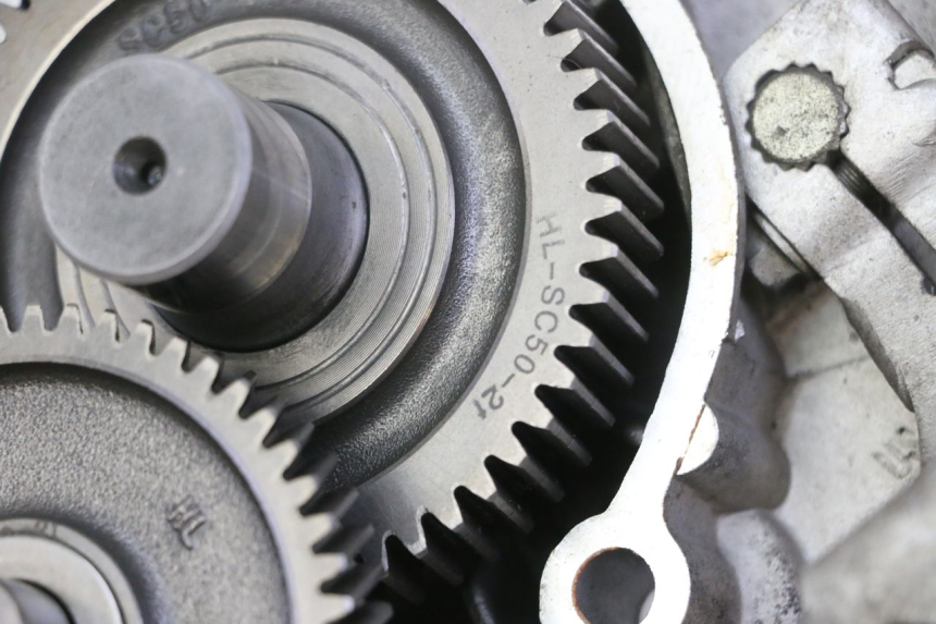 photo de RUEDA TRASERA ENGRANAJES PIAGGIO NEW TYPHOON 50 (2010 - 2017) - Detalles de los puntos de fijación