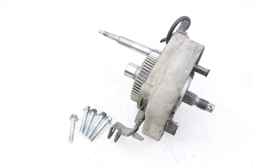 photo de RUEDA TRASERA ENGRANAJES PIAGGIO NEW TYPHOON 50 (2018 - 2021) - Estado de la superficie y material