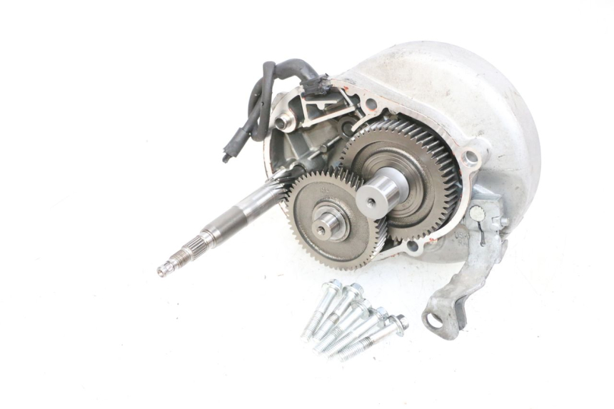 photo de RUEDA TRASERA ENGRANAJES PIAGGIO NEW TYPHOON 50 (2018 - 2021) - Detalle de la pieza