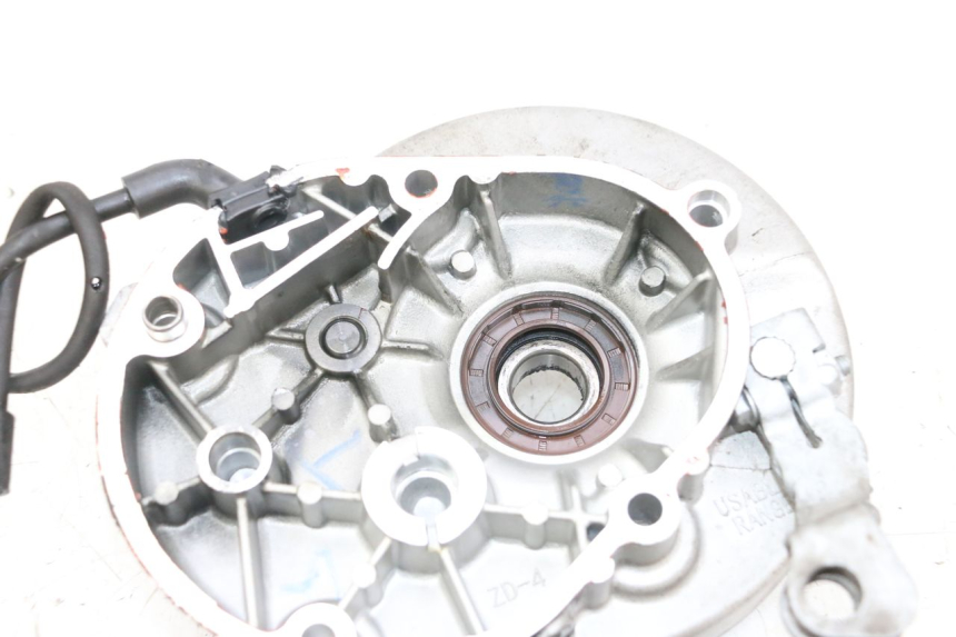 photo de RUEDA TRASERA ENGRANAJES PIAGGIO NEW TYPHOON 50 (2018 - 2021) - Primer plano de alta resolución