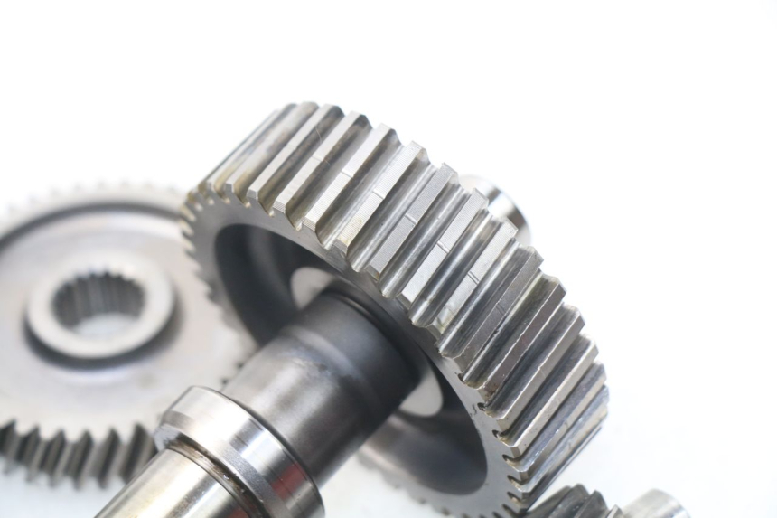 photo de RUEDA TRASERA ENGRANAJES HONDA NSS EX FORZA 250 (2005 - 2013) - Primer plano de alta resolución