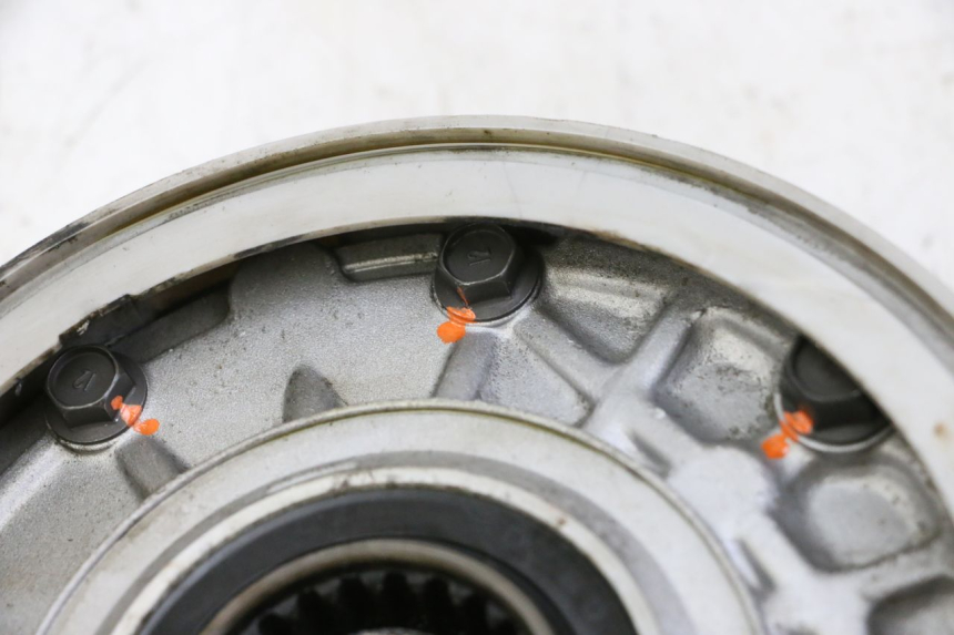 photo de RUEDA TRASERA ENGRANAJES HONDA NTV DEAUVILLE 650 (2001 - 2006) - Zoom estado de uso