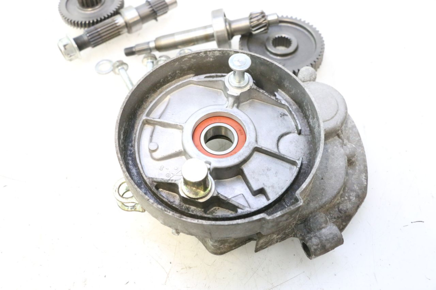 photo de RUEDA TRASERA ENGRANAJES JM MOTORS OLDIES 4T 50 (2020 - 2026) - Zoom sobre los componentes