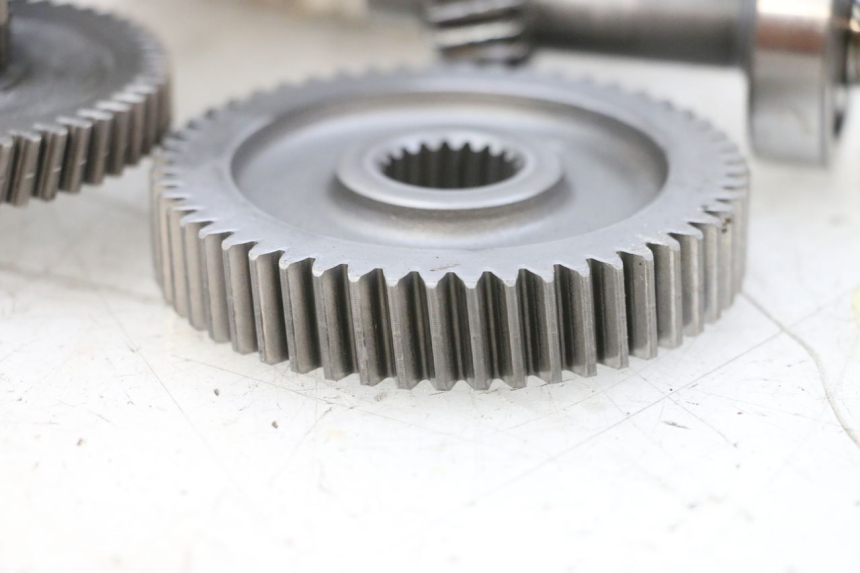 photo de RUEDA TRASERA ENGRANAJES SYM ORBIT 2 50 (2008 - 2014) - Zoom sobre los componentes