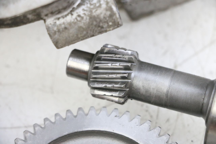 photo de RUEDA TRASERA ENGRANAJES SYM ORBIT 2 50 (2008 - 2014) - Enfoque en la estructura