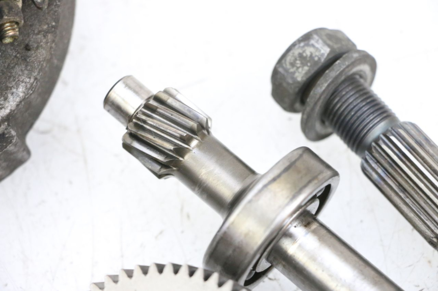 photo de TRANSMISIÓN DE LA RUEDA SYM ORBIT III 3 4T 50 (2018 - 2021) - Inspección visual detallada