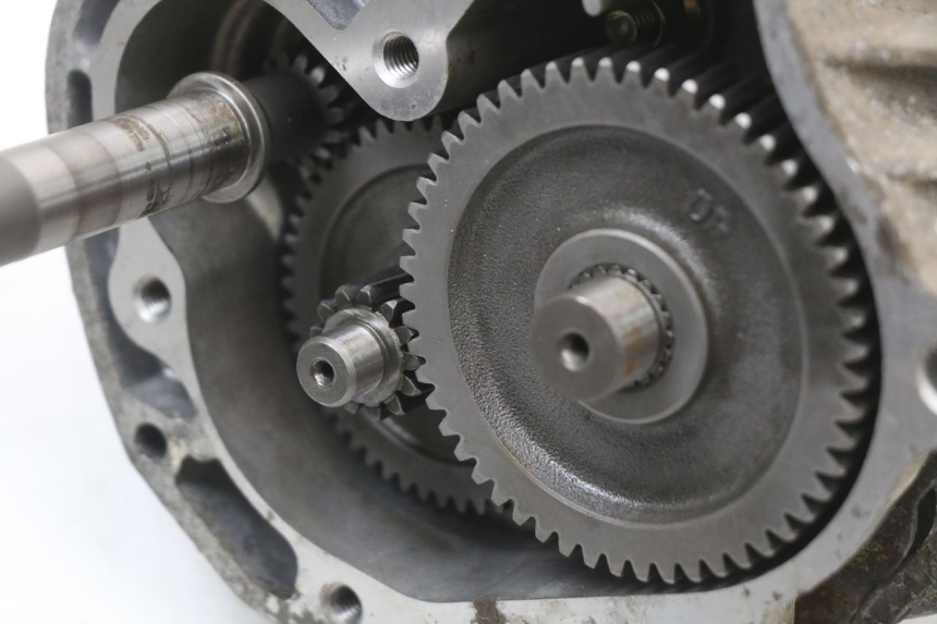 photo de RUEDA TRASERA ENGRANAJES SYM ORBIT 50 (2008 - 2010) - Zoom estado de uso