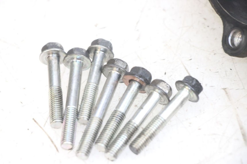 photo de RUEDA TRASERA ENGRANAJES HONDA PCX (JF28) 125 (2009 - 2011) - Recambio usado revisado