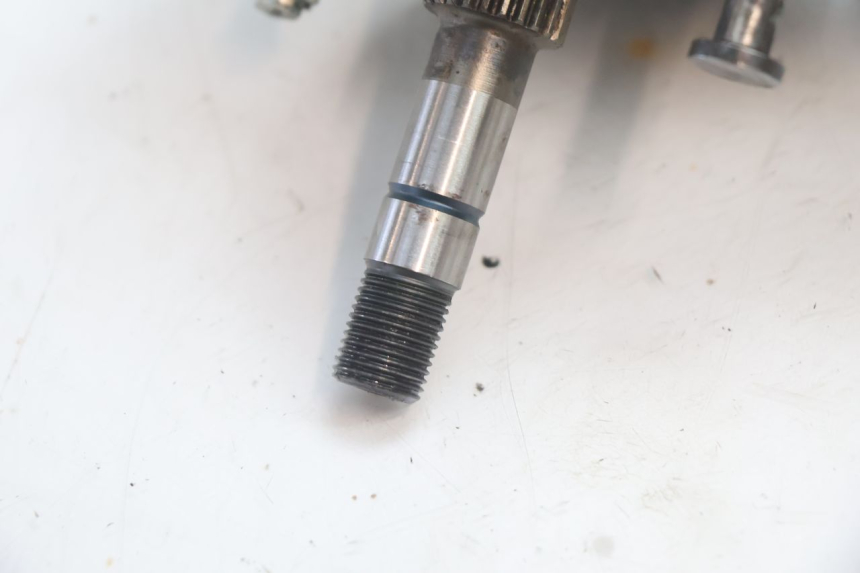 photo de RUEDA TRASERA ENGRANAJES HONDA PCX (JF28) 125 (2009 - 2011) - Primer plano técnico