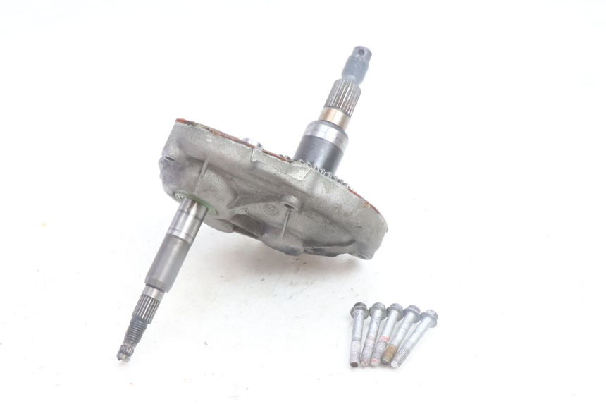photo de RUEDA TRASERA ENGRANAJES GILERA RUNNER SP 50 (2002 - 2004) - Primer plano técnico