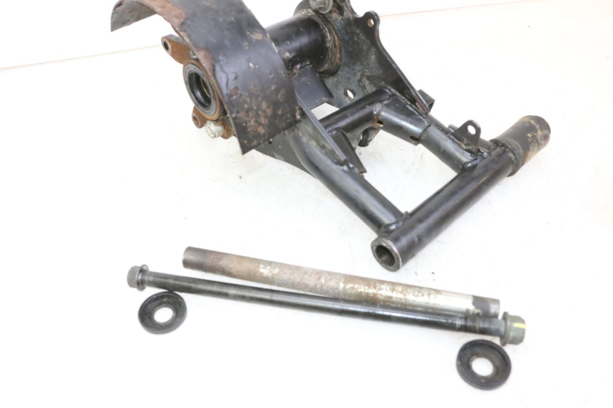 photo de RUEDA TRASERA ENGRANAJES HYTRACK S 150 (2003 - 2011) - Detalle de la pieza