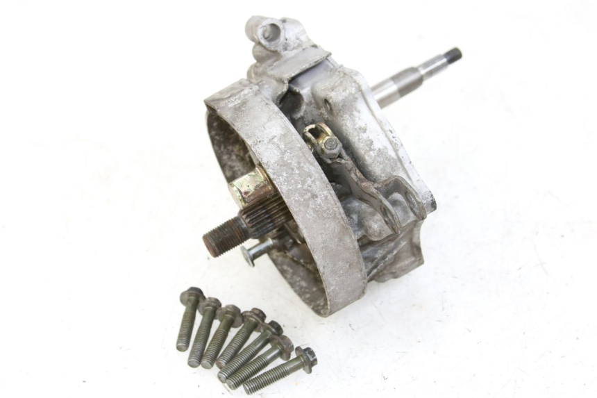 photo de RUEDA TRASERA ENGRANAJES JM MOTORS SANTANA 50 (2014 - 2023) - Primer plano técnico