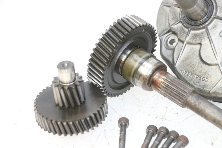 photo de TRANSMISIÓN DE LA RUEDA PEUGEOT SATELIS 125 (2006 - 2009) - Detalles de los puntos de fijación