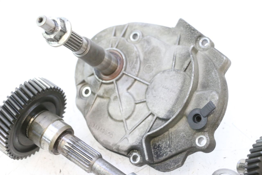 photo de TRANSMISIÓN DE LA RUEDA PEUGEOT SATELIS 125 (2006 - 2009) - Estado de la superficie y material