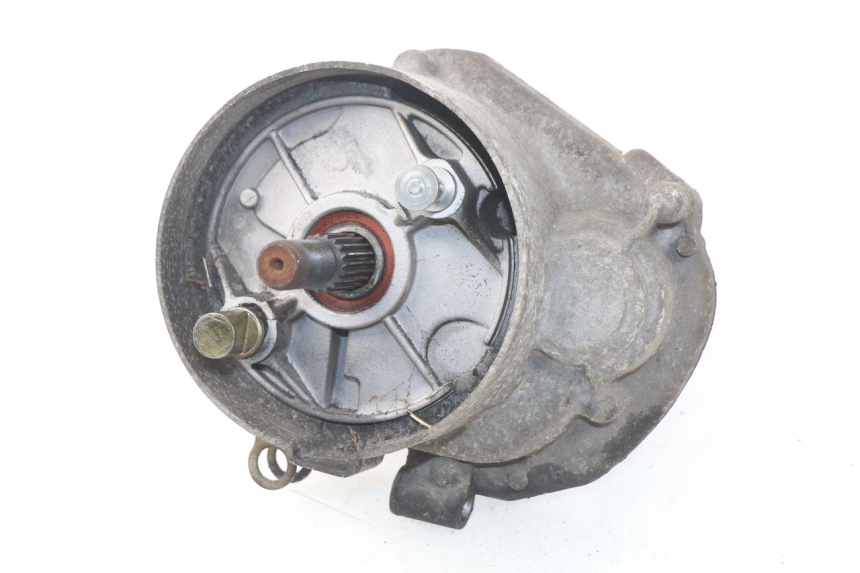 photo de RUEDA TRASERA ENGRANAJES JM MOTORS SC 4T 50 (2012 - 2017) - Primer plano técnico