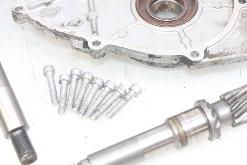 photo de TRANSMISIÓN DE LA RUEDA APRILIA SCARABEO LIGHT 125 (2007 - 2011) - Inspección visual detallada