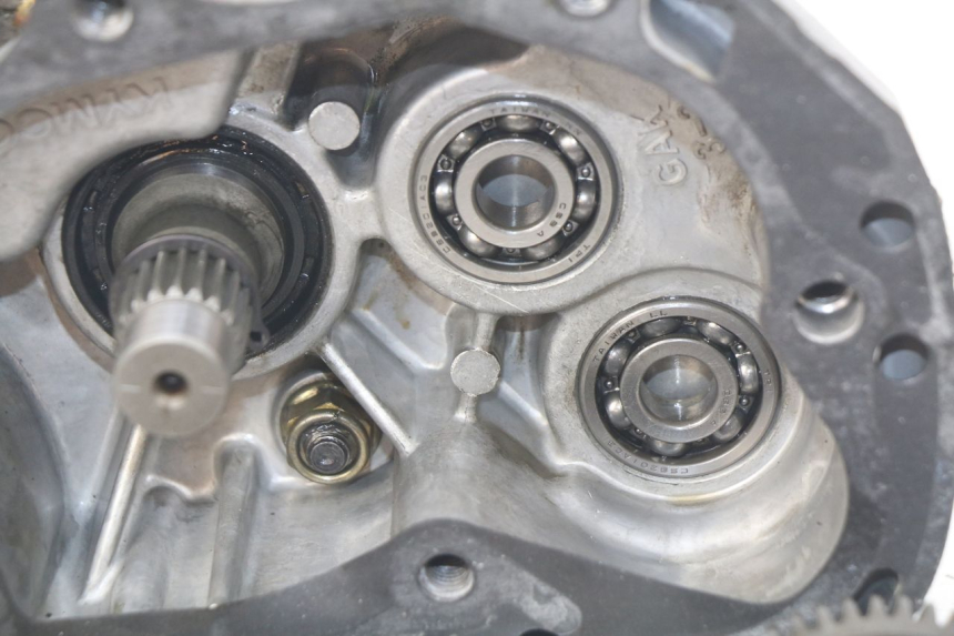 photo de RUEDA TRASERA ENGRANAJES KYMCO SENTO 50 (2008 - 2013) - Otra vista del artículo