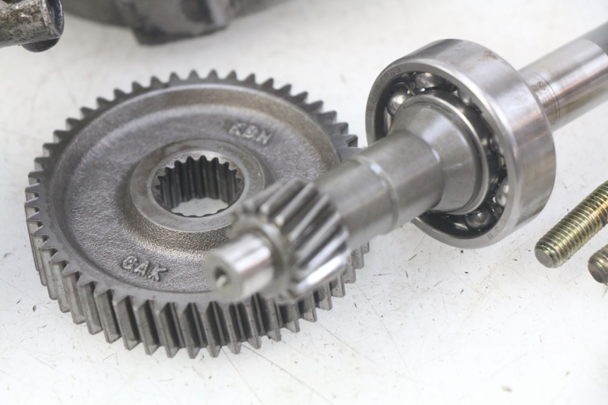 photo de TRANSMISIÓN DE LA RUEDA KYMCO SENTO 100 (2008 - 2013) - Zoom sobre los componentes