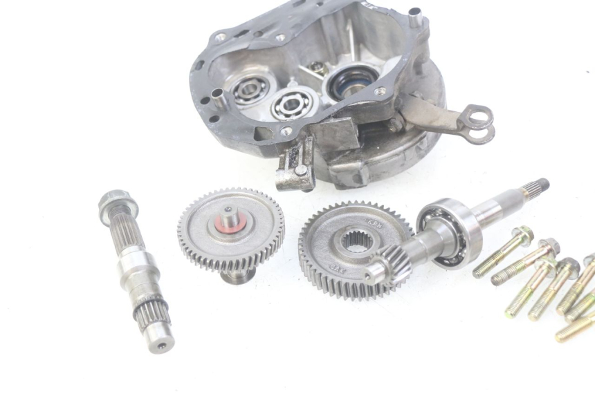 photo de TRANSMISIÓN DE LA RUEDA KYMCO SENTO 100 (2008 - 2013) - Primer plano de alta resolución