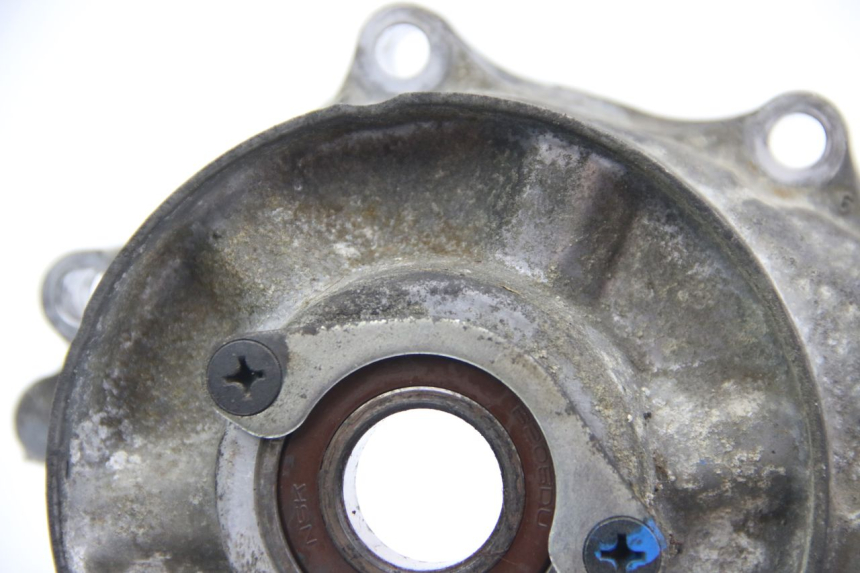 photo de TRANSMISIÓN DE LA RUEDA SUZUKI SIXTEEN 125 (2008 - 2010) - Detalles de los puntos de fijación